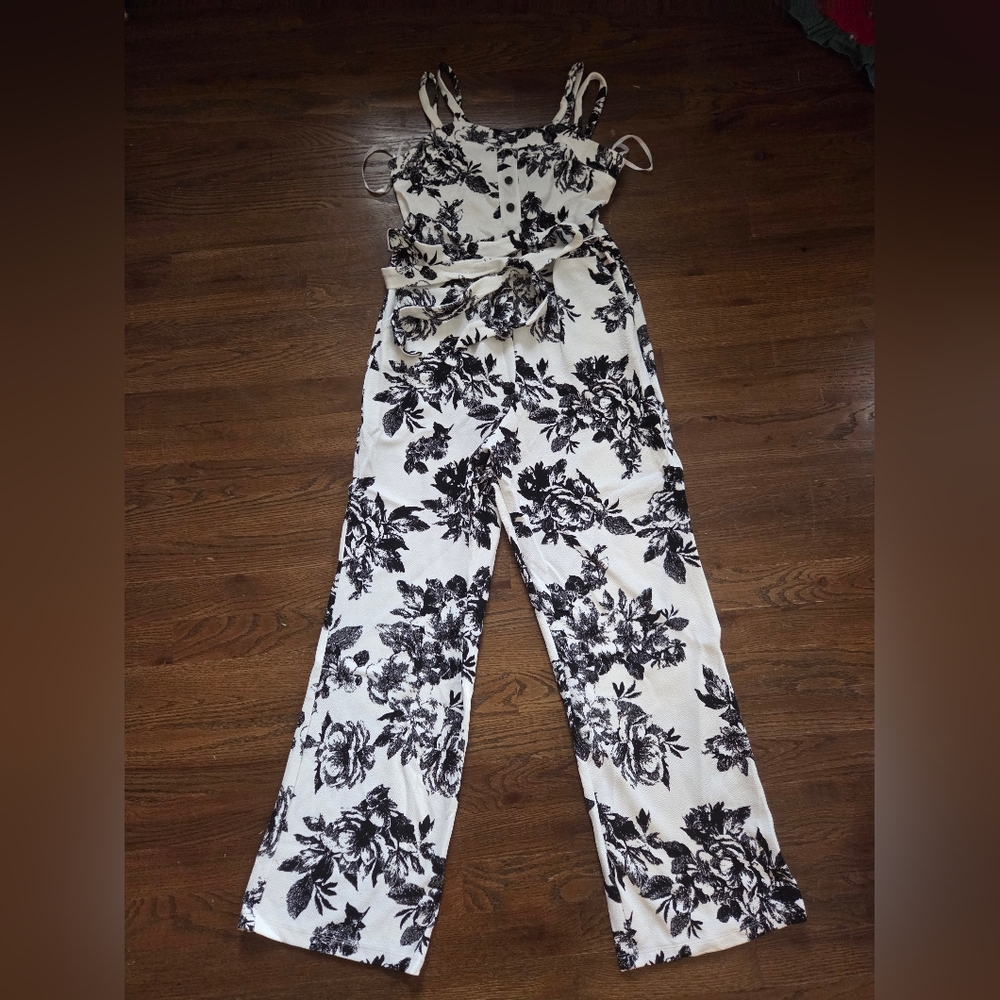 AMY BYER Girls XL/18 Black/white Tank Romper